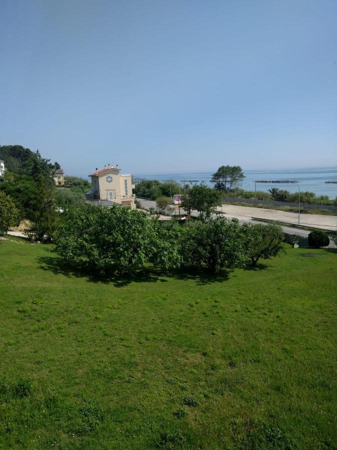 B&B Alba Sul Mare Guest House Massignano Zewnętrze zdjęcie