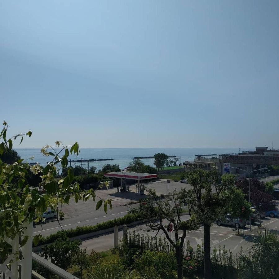 B&B Alba Sul Mare Guest House Massignano Zewnętrze zdjęcie